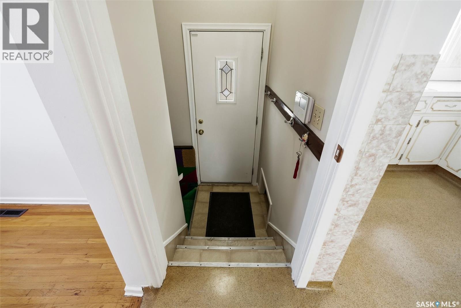 3213 Patricia Avenue, Regina, SK - Indoor Photo Showing Other Room