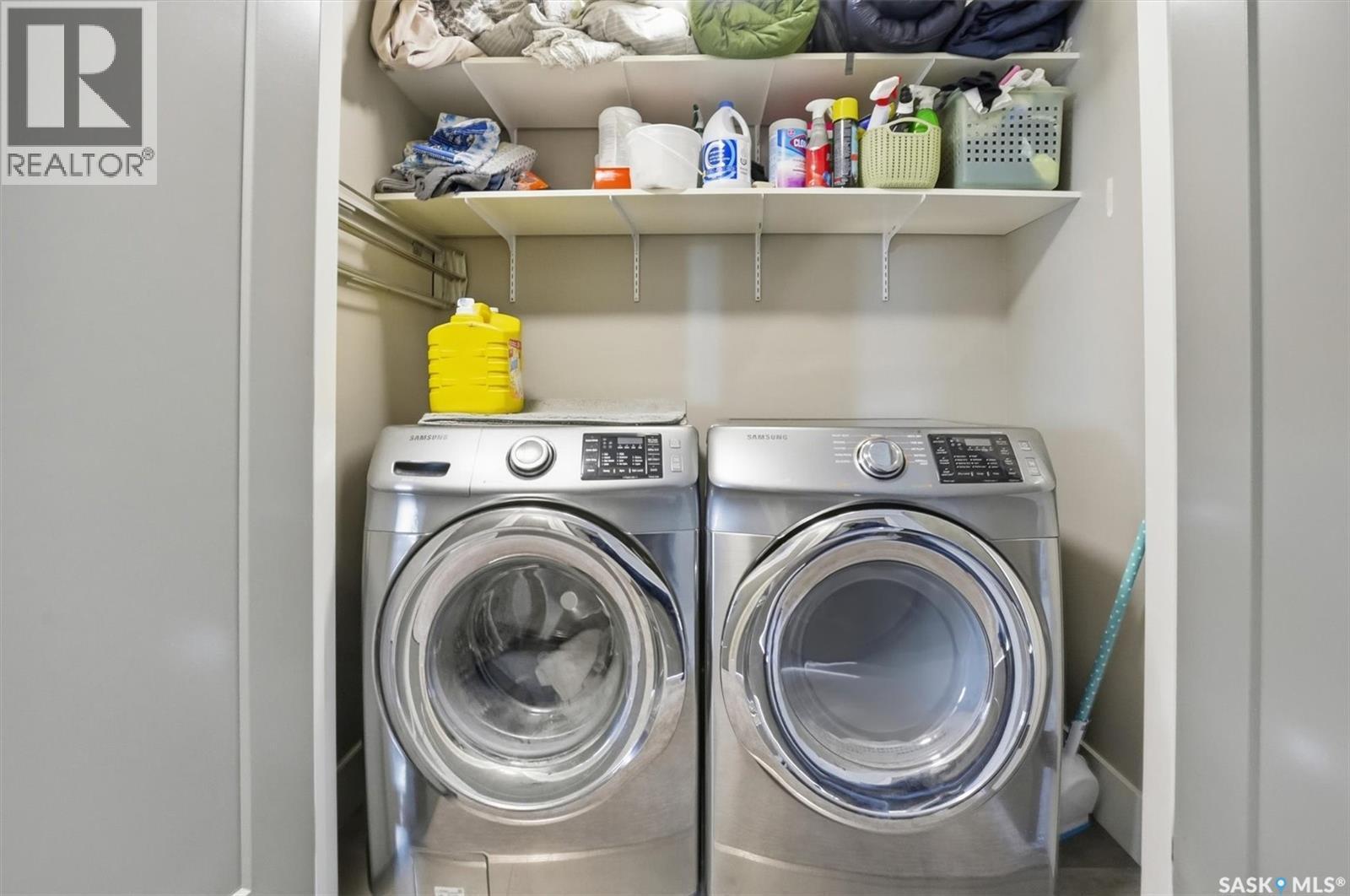 519 Bennion Terrace, Saskatoon, SK - Indoor Photo Showing Laundry Room