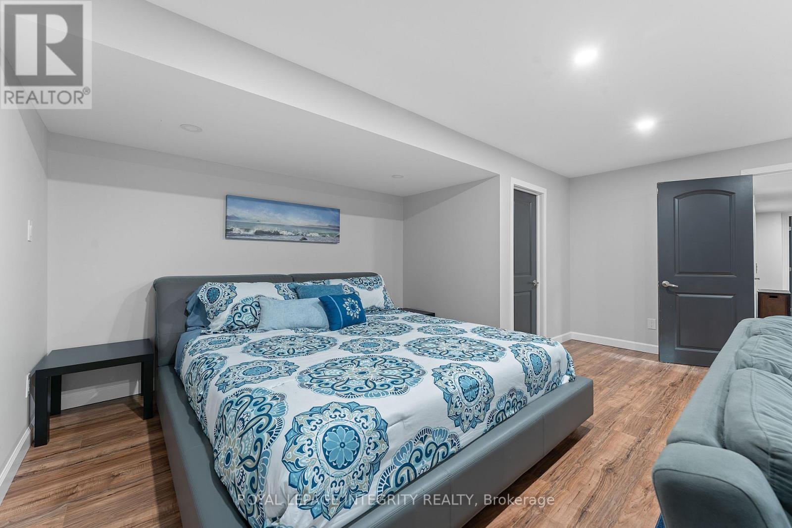 823 Petra Private, Ottawa, ON - Indoor Photo Showing Bedroom