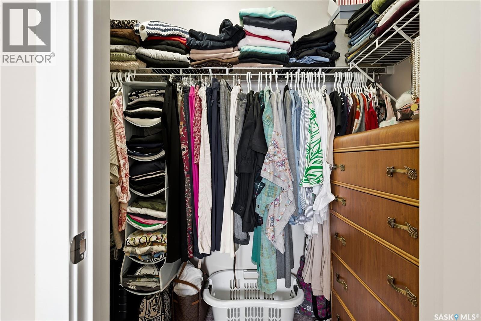 2418 5500 S Mitchinson Way S, Regina, SK - Indoor With Storage