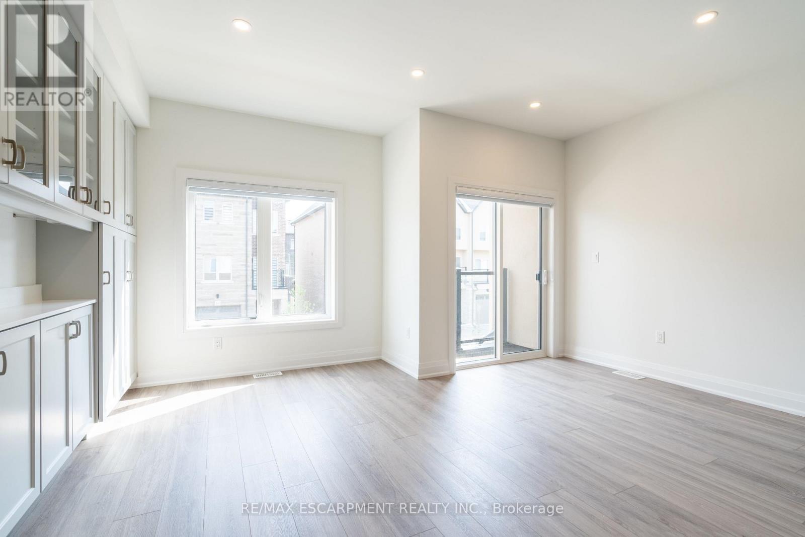 15 Raspberry Lane, Hamilton, ON - Indoor