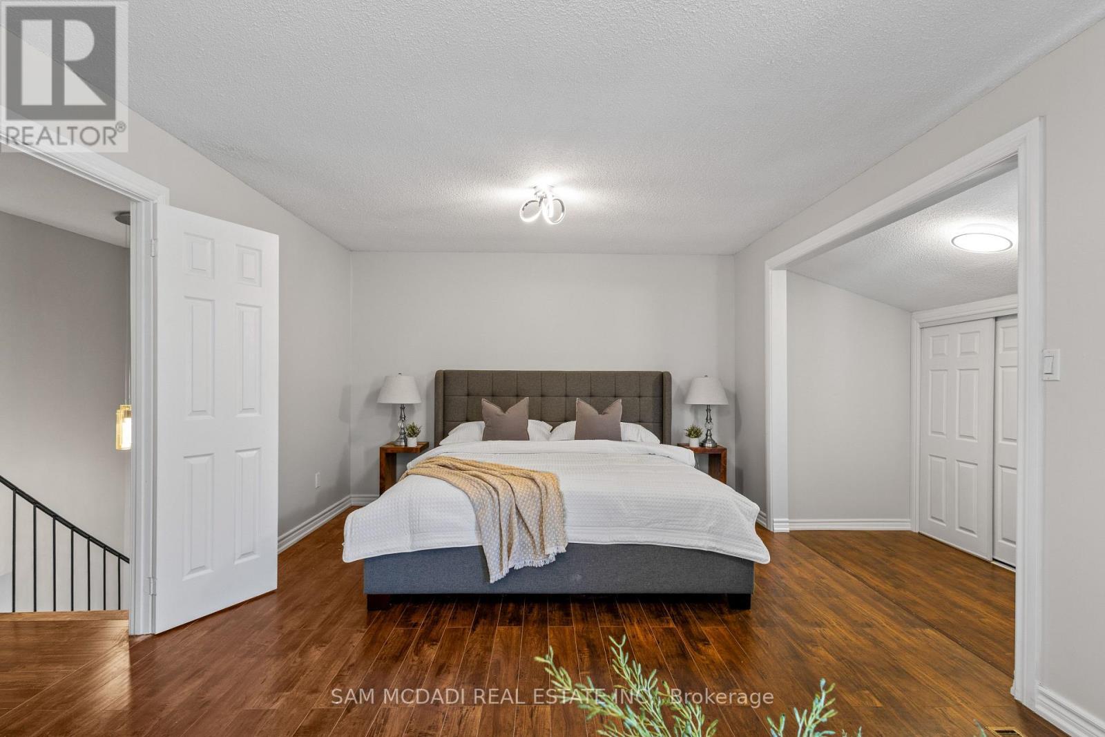 6755 Segovia Road, Mississauga, ON - Indoor Photo Showing Bedroom