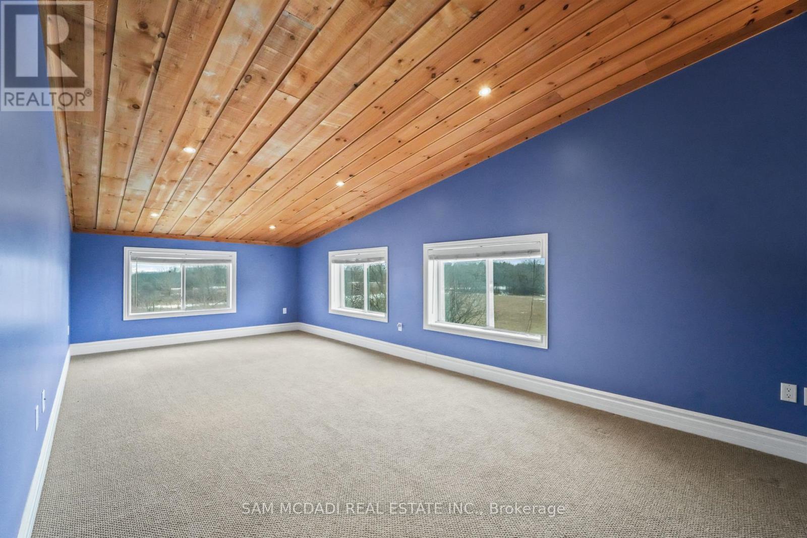 1291 Old Highway 8, Hamilton, ON - Indoor Photo Showing Other Room