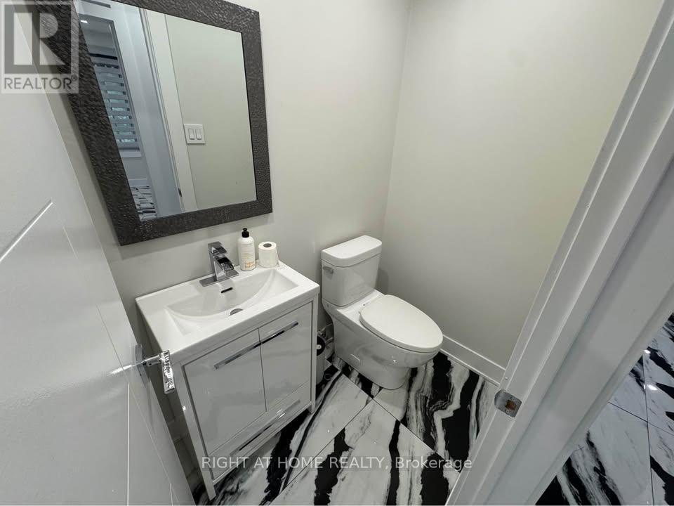 1373 Normandy Crescent, Ottawa, ON - Indoor Photo Showing Bathroom