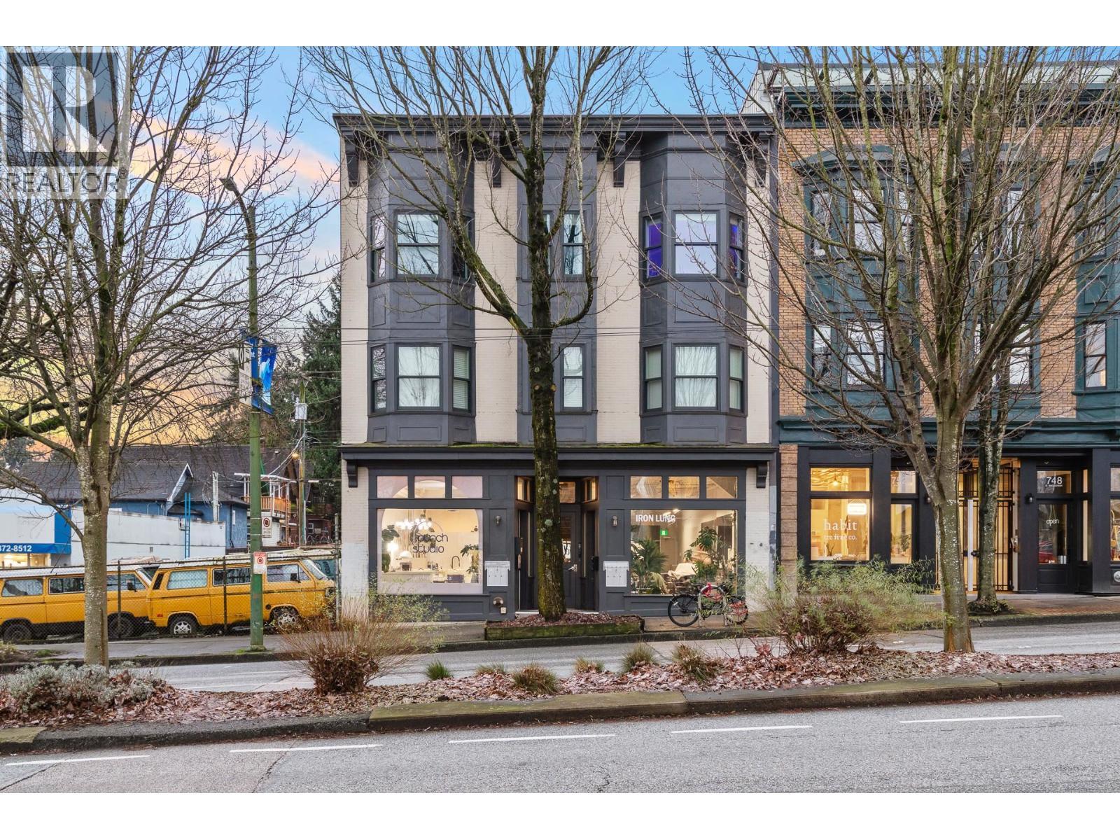 754-758 E Broadway, Vancouver, BC