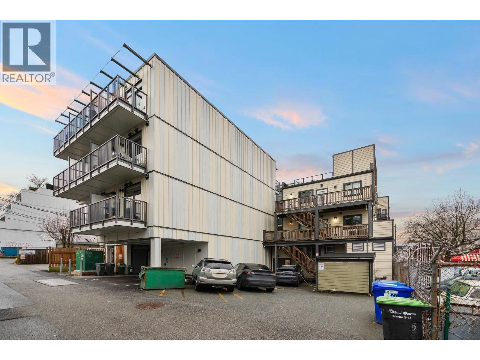 754-758 E Broadway, Vancouver, BC