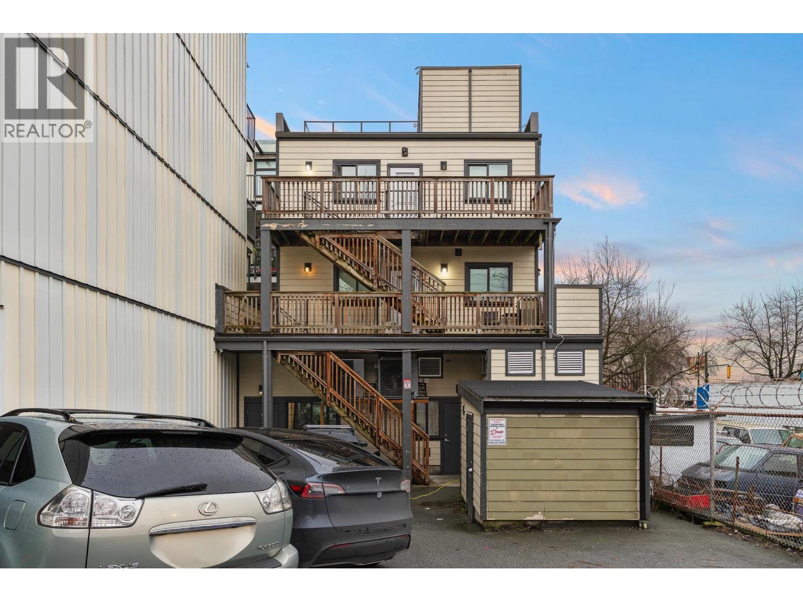 754-758 E Broadway, Vancouver, BC