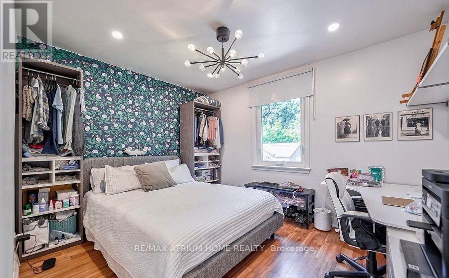 567 Atwater Avenue, Mississauga, ON - Indoor Photo Showing Bedroom
