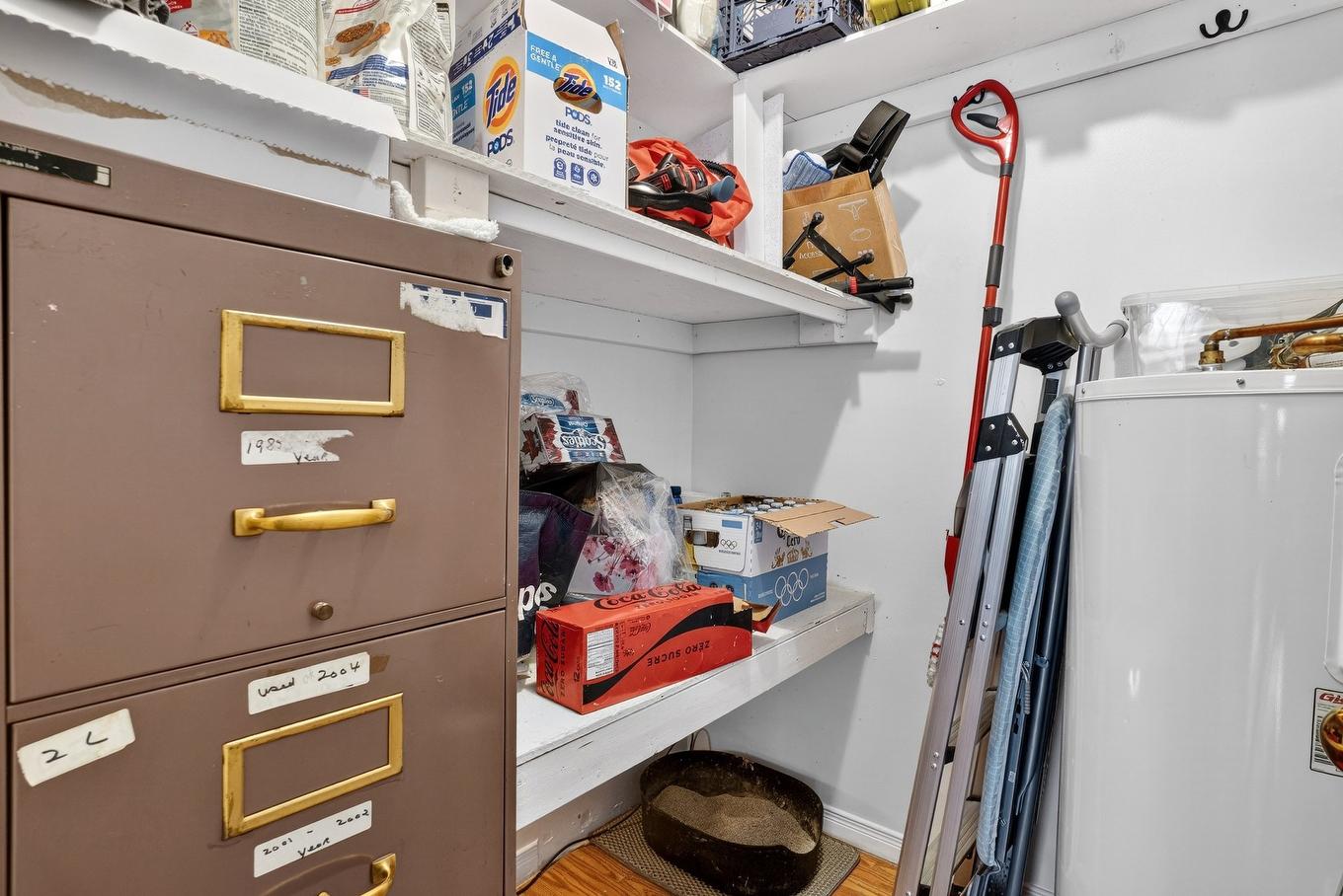 Storage - 7-2469 Rue Knox, Montréal (Le Sud-Ouest), QC - Indoor