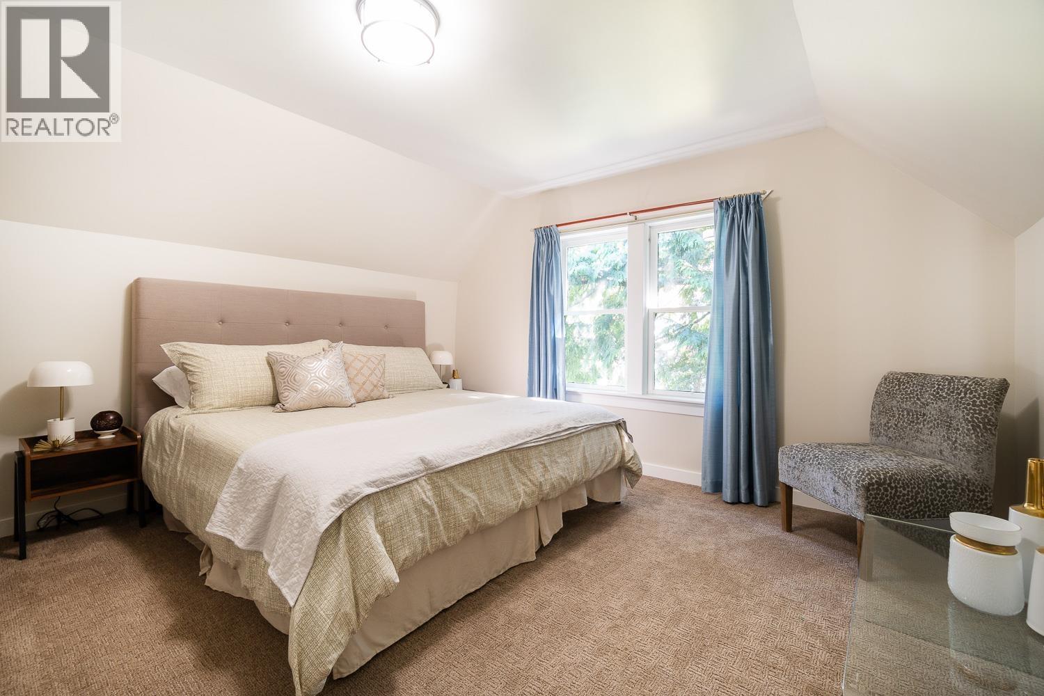 498 E 5Th Avenue, Vancouver, BC