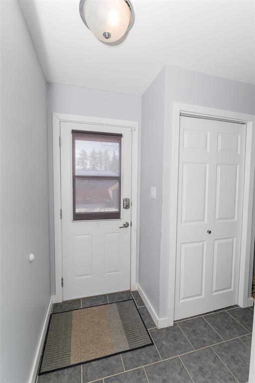 30 Bishop Bay, Carman, MB - Indoor Photo Showing Other Room