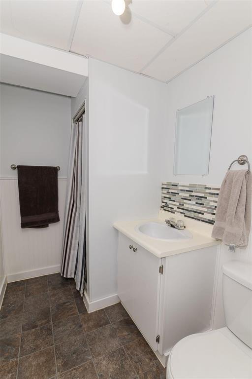 30 Bishop Bay, Carman, MB - Indoor Photo Showing Bathroom
