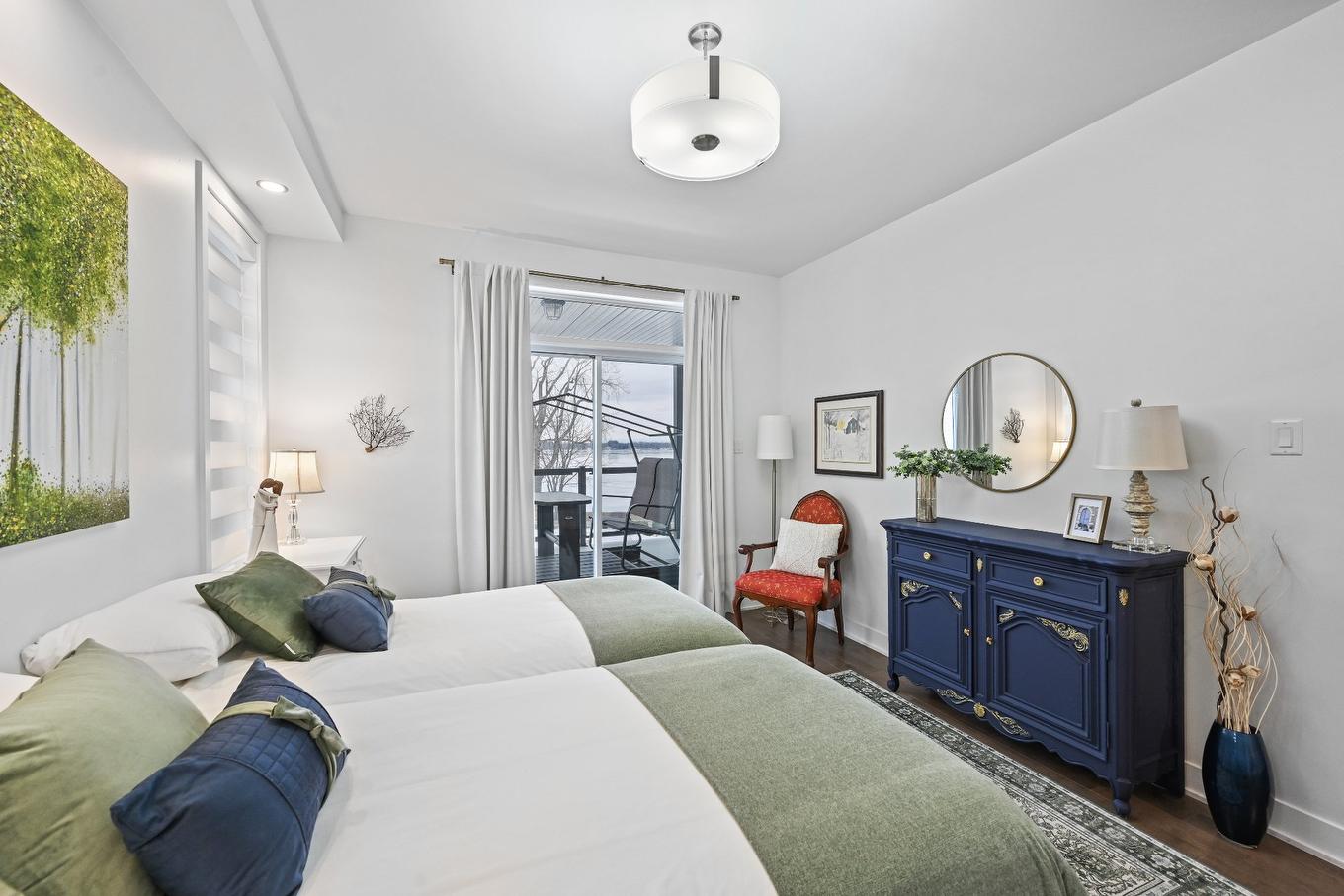 Chambre à coucher principale - 205-331 Av. De Venise O., Venise-En-Québec, QC - Indoor Photo Showing Bedroom