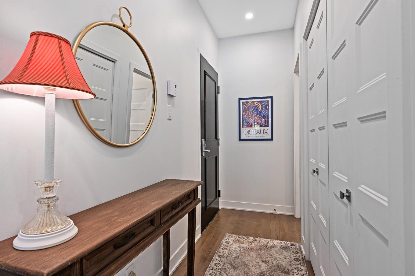 Hall d'entrée/Vestibule - 205-331 Av. De Venise O., Venise-En-Québec, QC - Indoor Photo Showing Other Room