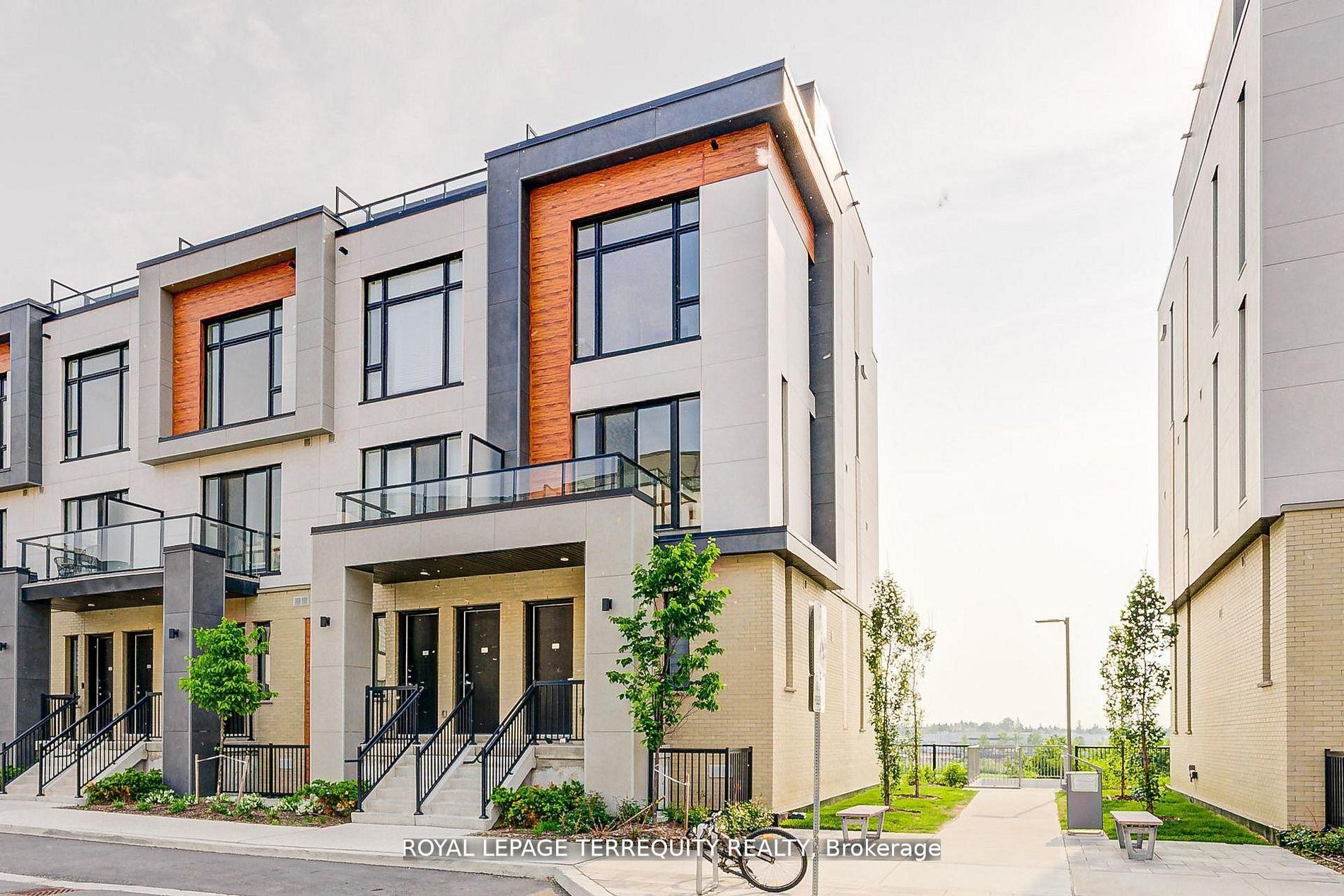 601-7 Steckley House Lane, Richmond Hill, ON - Outdoor