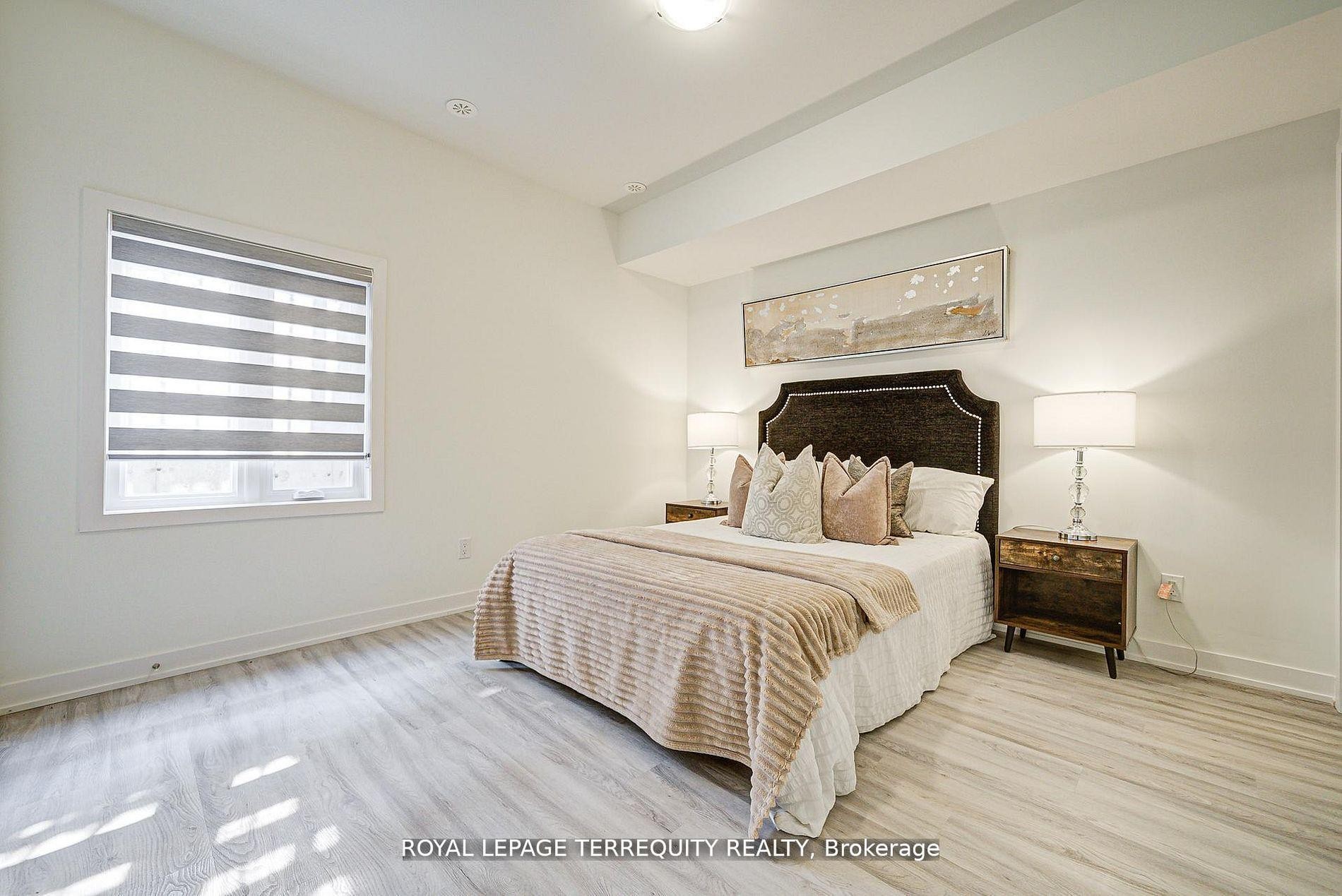 601-7 Steckley House Lane, Richmond Hill, ON - Indoor Photo Showing Bedroom