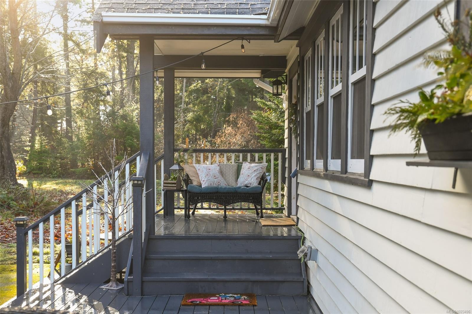 237 Morland Rd, Comox, BC