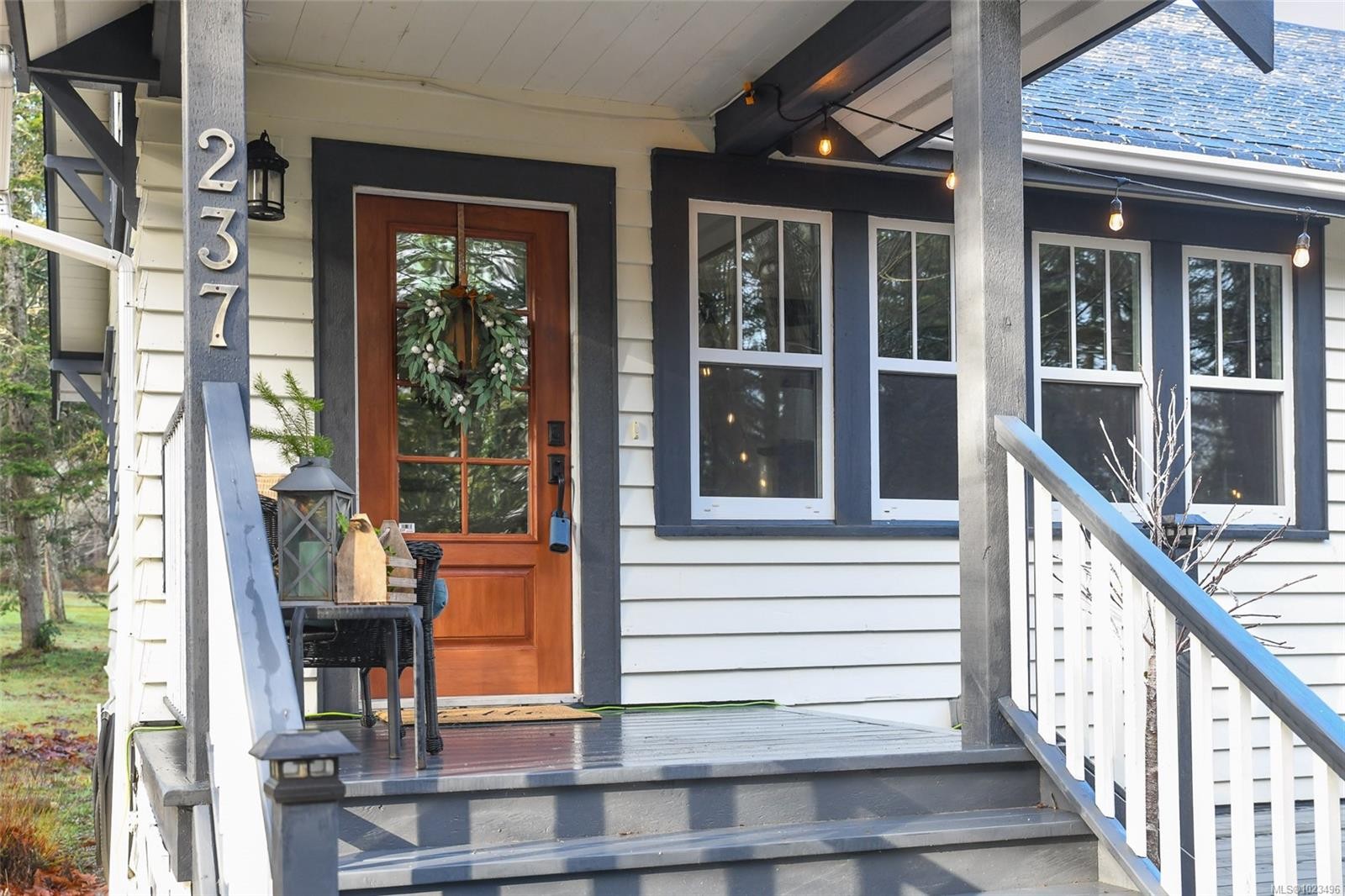 237 Morland Rd, Comox, BC