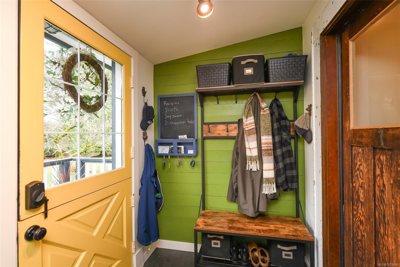 237 Morland Rd, Comox, BC