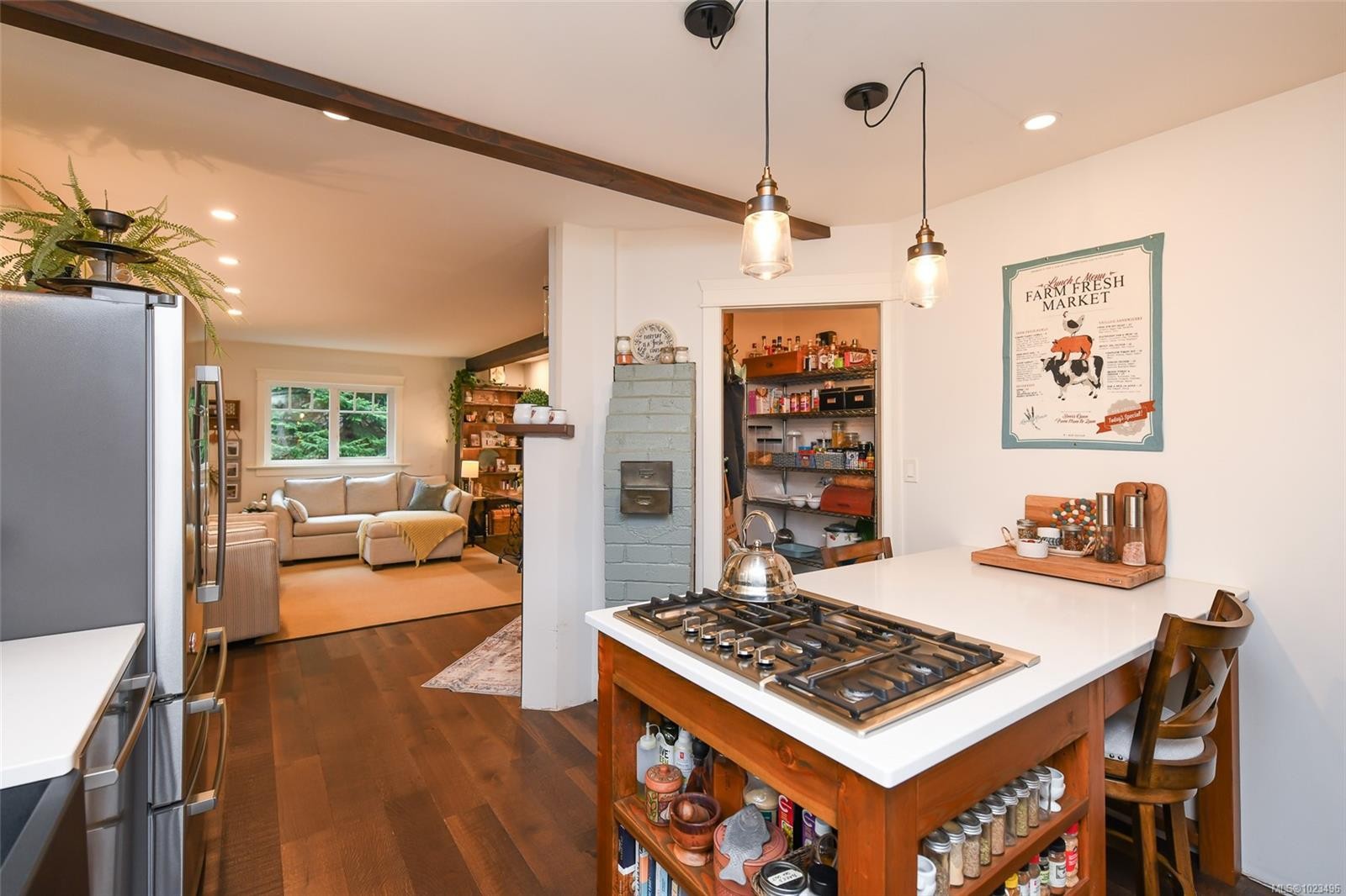 237 Morland Rd, Comox, BC