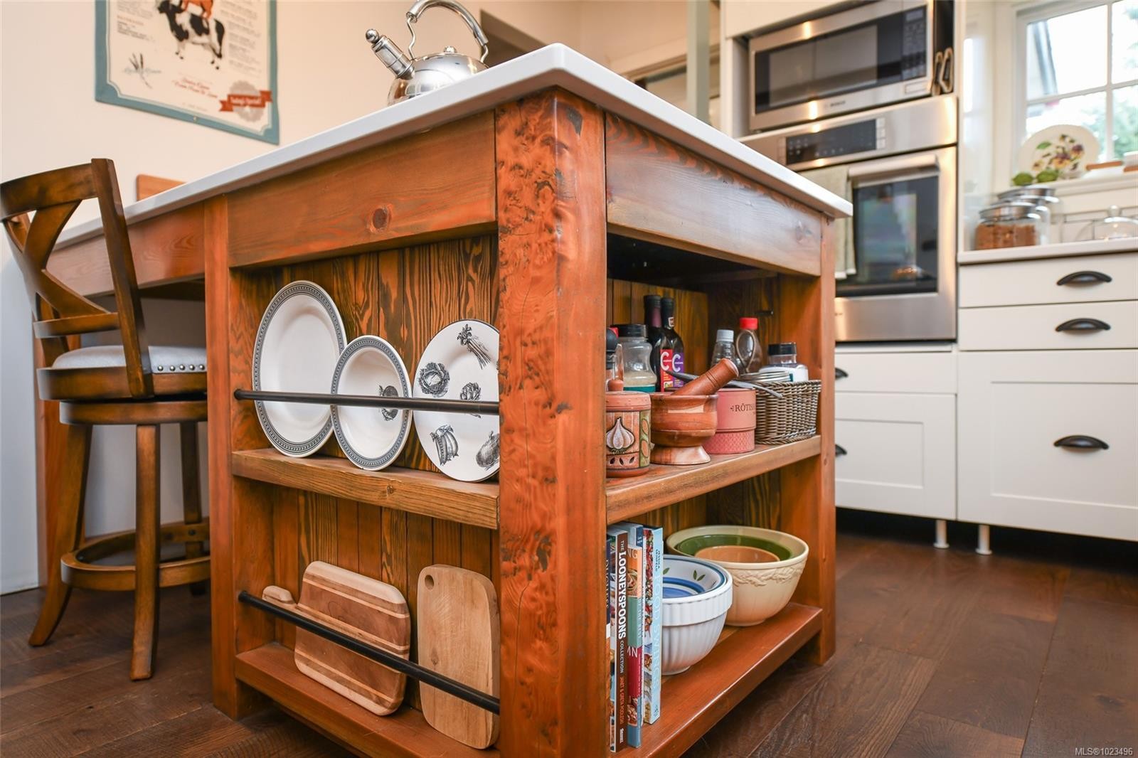 237 Morland Rd, Comox, BC