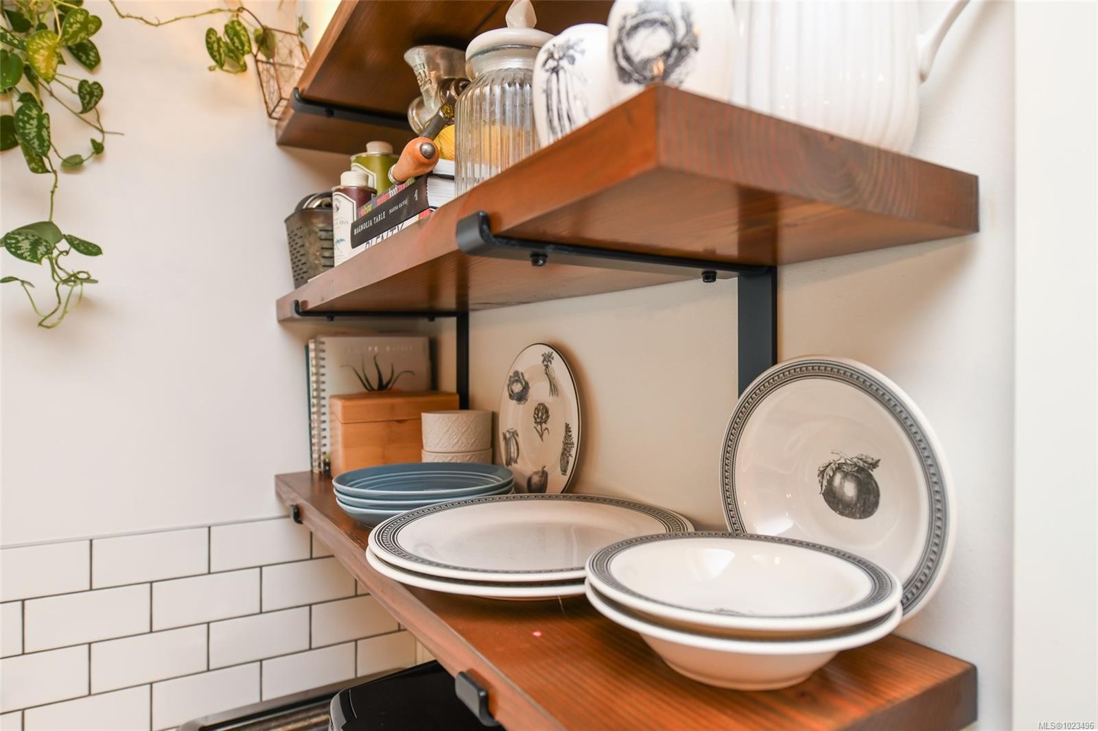 237 Morland Rd, Comox, BC