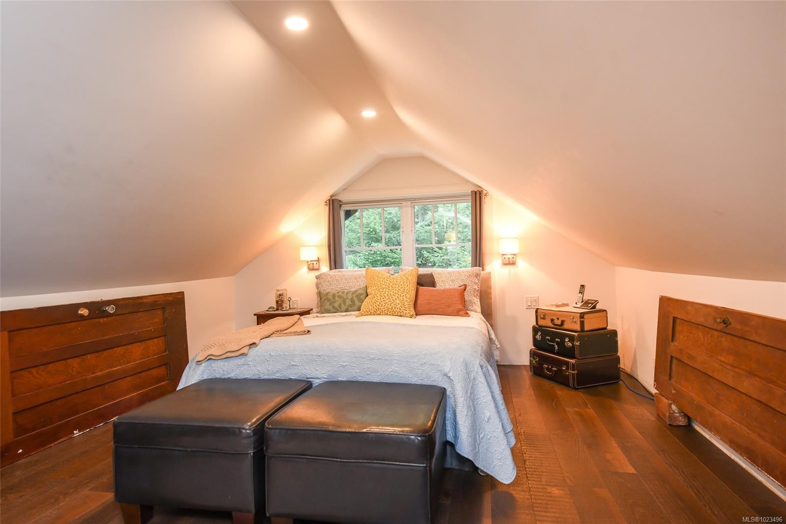 237 Morland Rd, Comox, BC