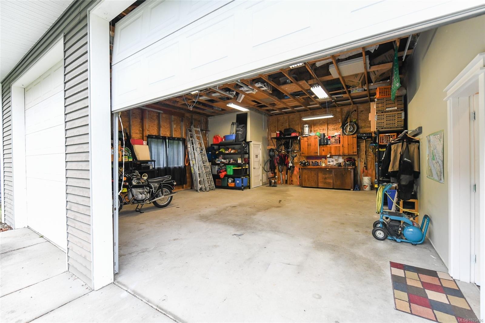 237 Morland Rd, Comox, BC