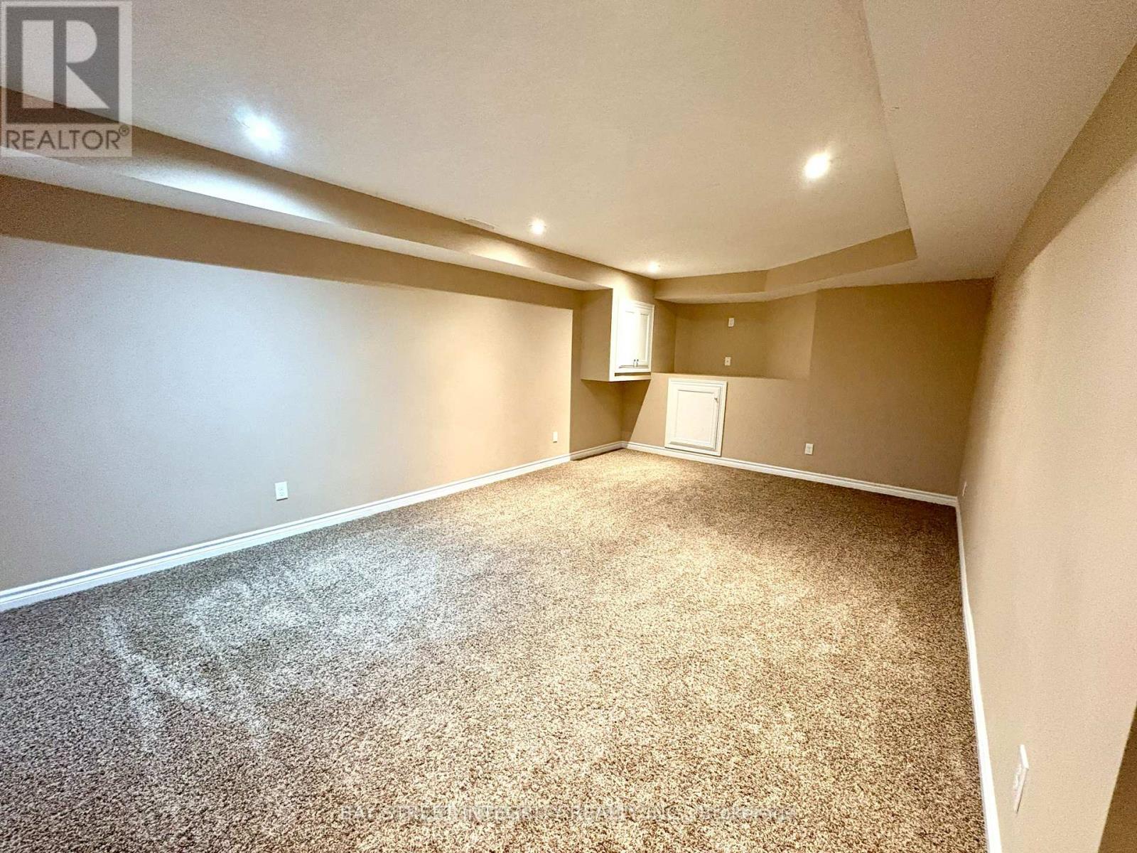 62 Briarose Place, Hamilton, ON - Indoor Photo Showing Other Room