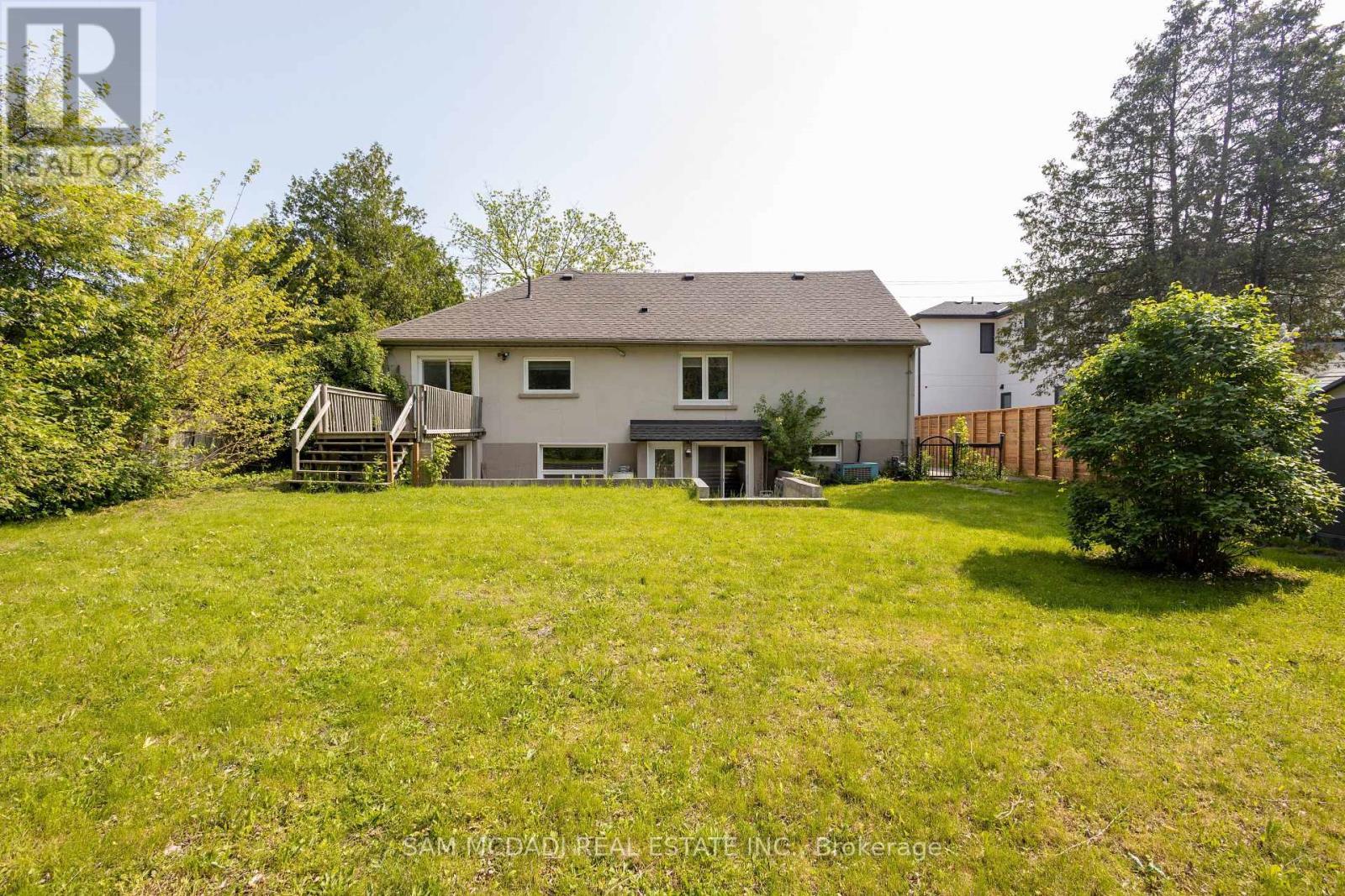 1228 Haig Boulevard, Mississauga, ON - Outdoor