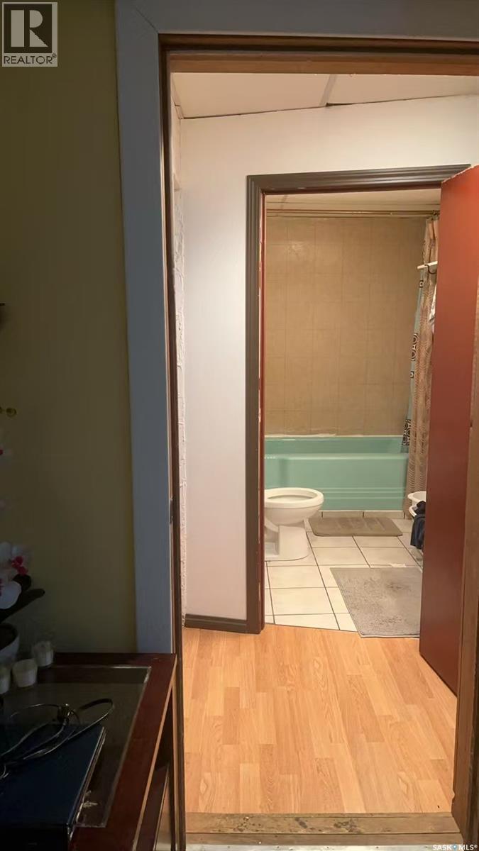 207 Railway Avenue, Watson, SK