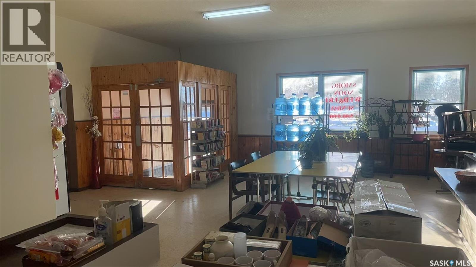 207 Railway Avenue, Watson, SK