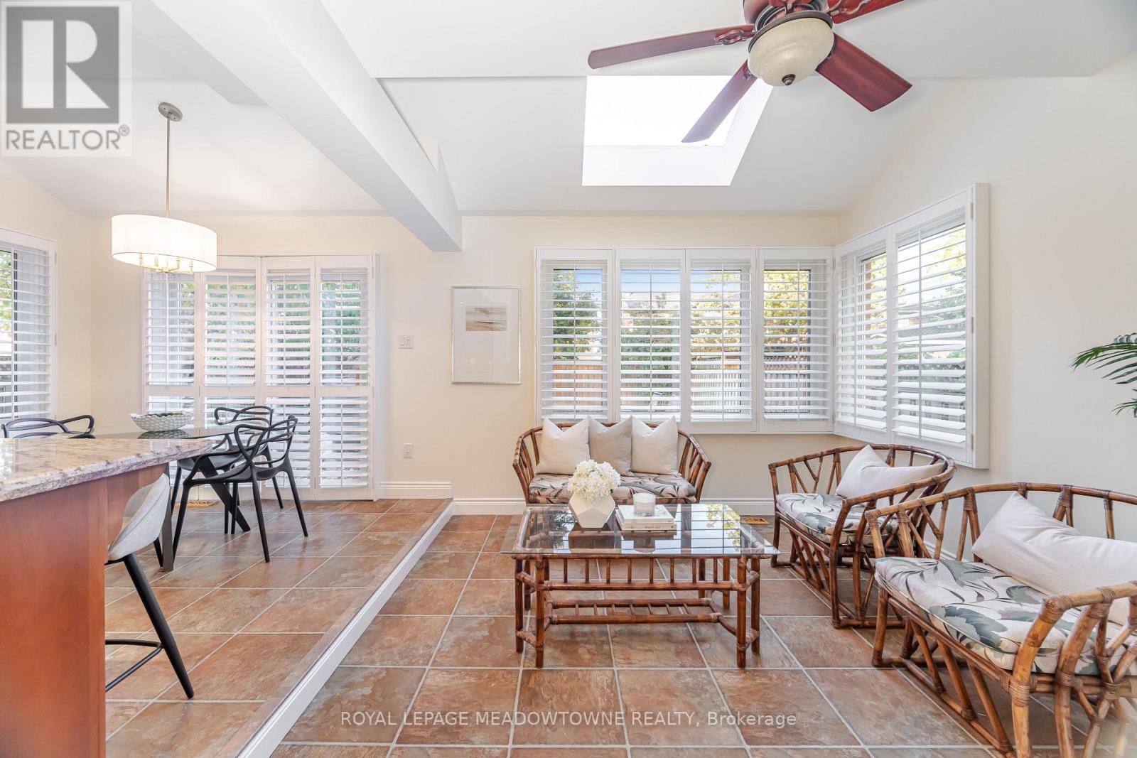 6236 Camgreen Circle, Mississauga, ON - Indoor Photo Showing Dining Room