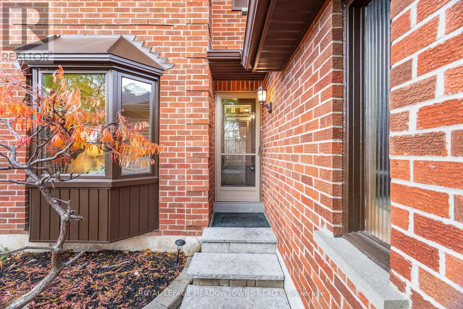 6236 Camgreen Circle, Mississauga, ON - Outdoor With Exterior