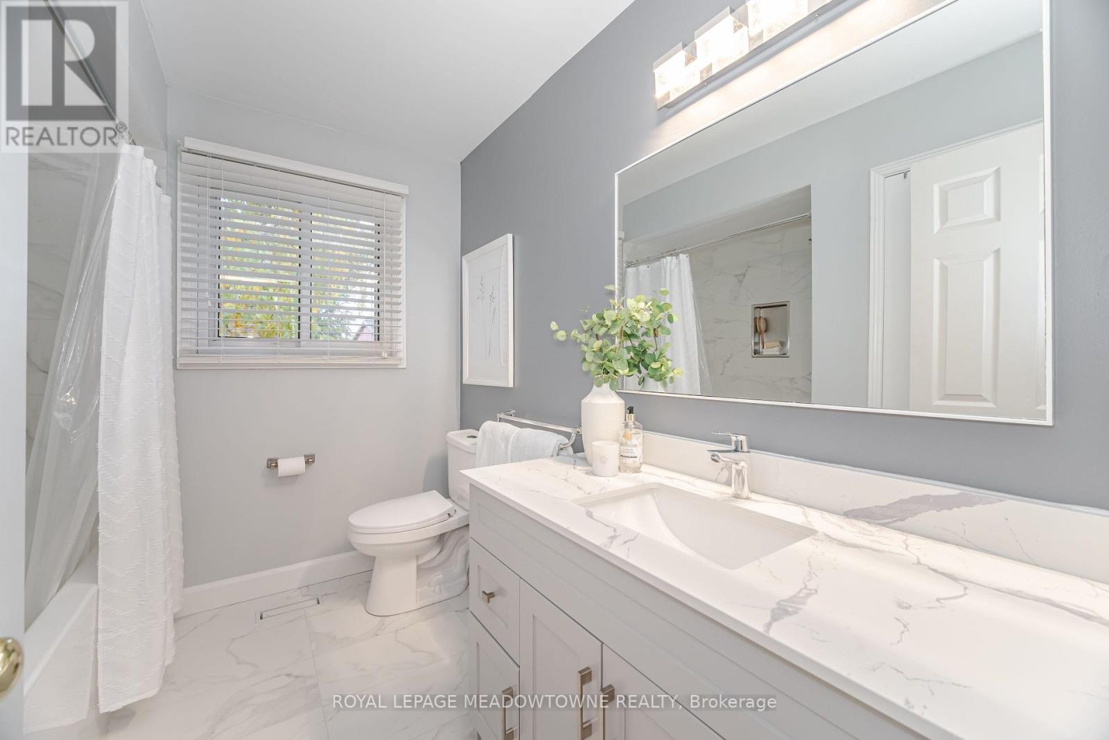 6236 Camgreen Circle, Mississauga, ON - Indoor Photo Showing Bathroom