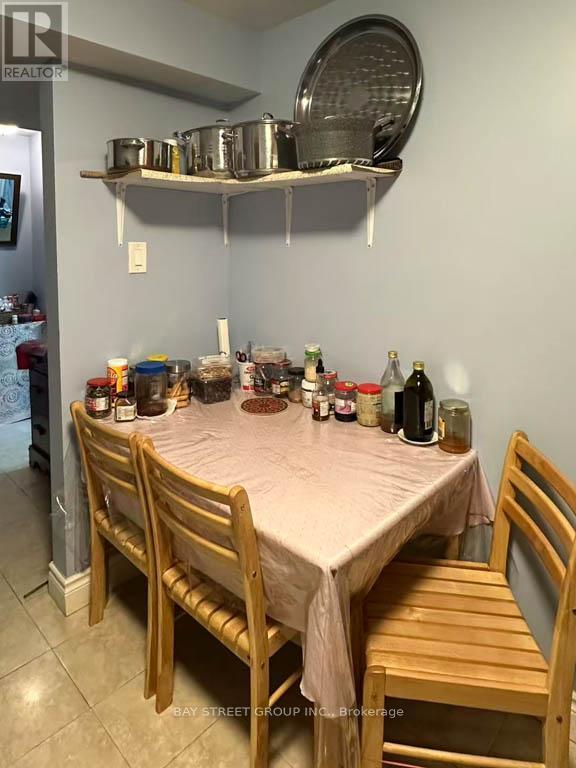 4641 Crosscreek Court, Mississauga, ON - Indoor