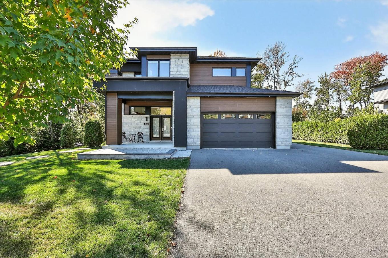 Façade - 16940 Rue Du Zircon, Mirabel, QC - Outdoor With Facade