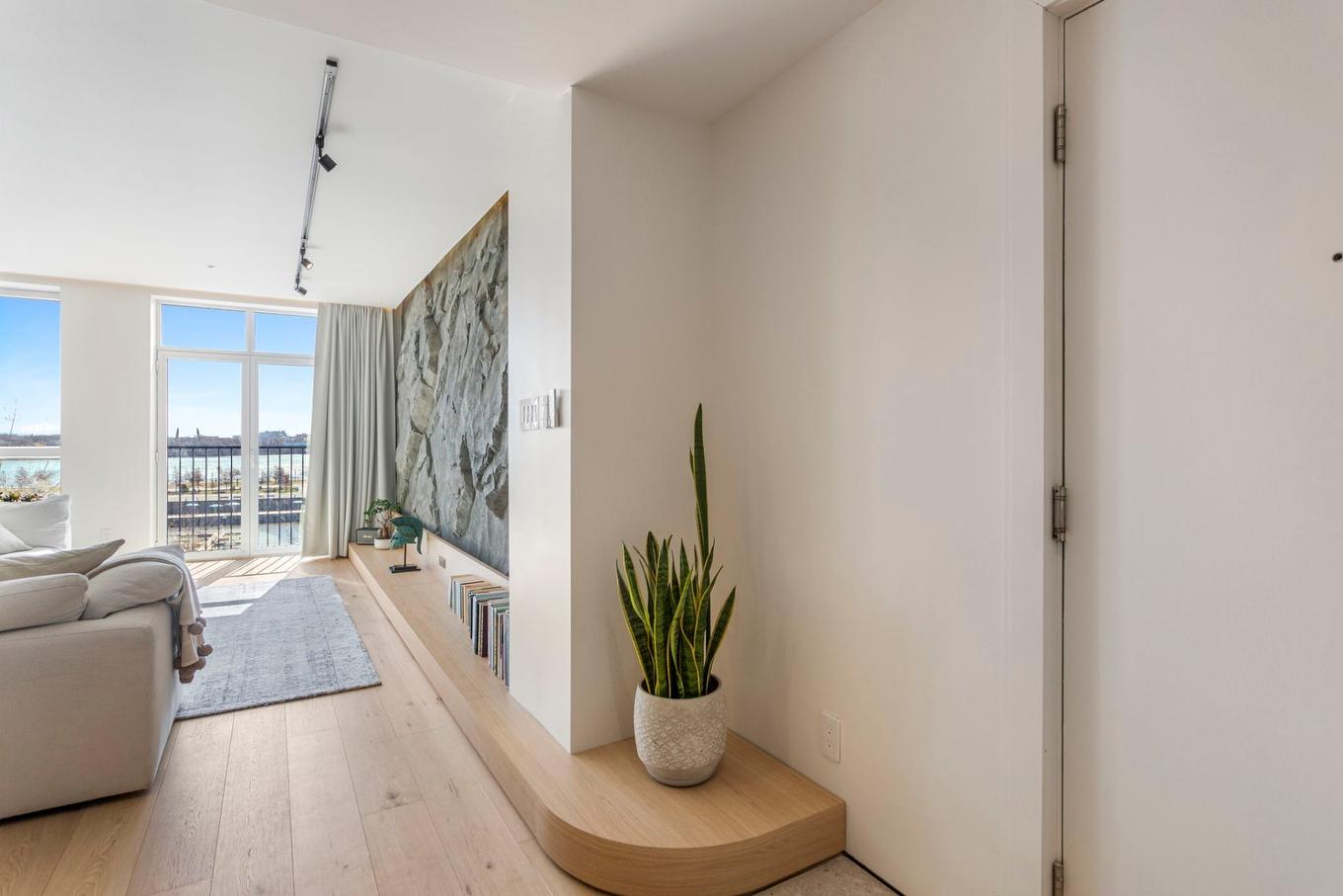 Autre - 302-781 Rue De La Commune E., Montréal (Ville-Marie), QC - Indoor