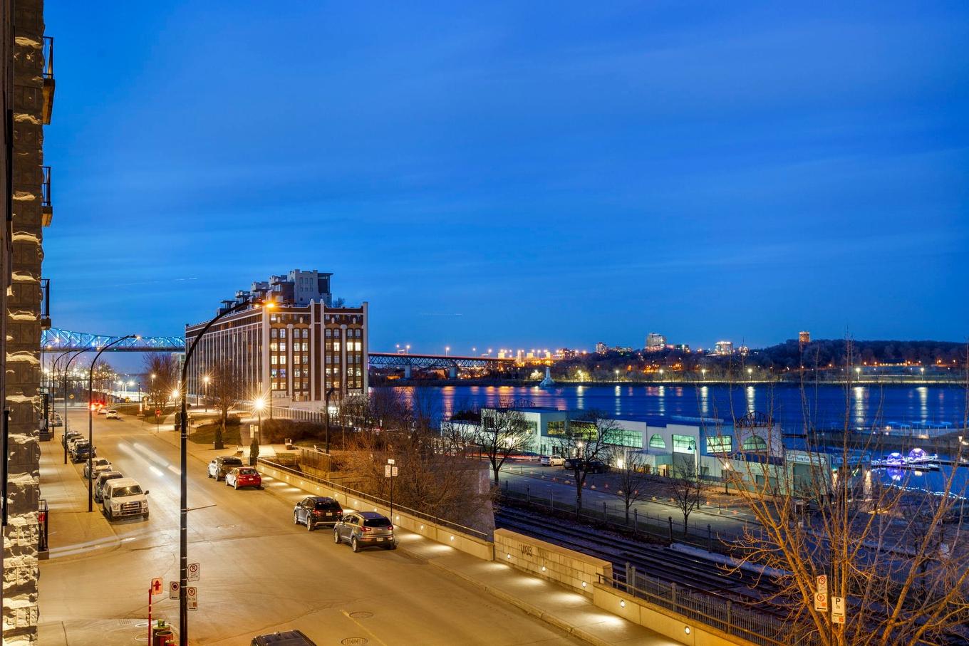 Vue - 302-781 Rue De La Commune E., Montréal (Ville-Marie), QC - Outdoor With View