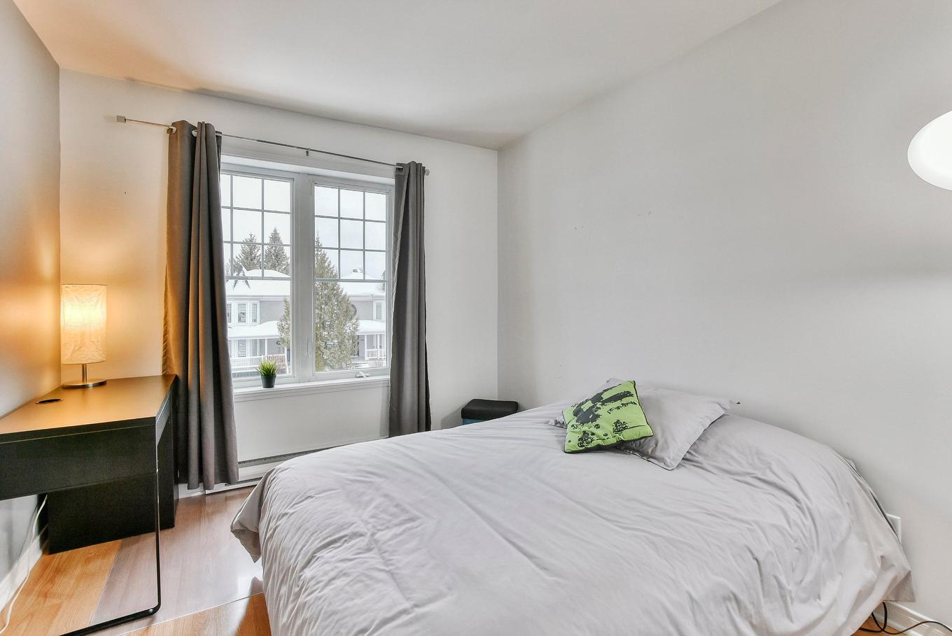 Bedroom - 245 Boul. Jérobelle, Saint-Jérôme, QC - Indoor Photo Showing Bedroom
