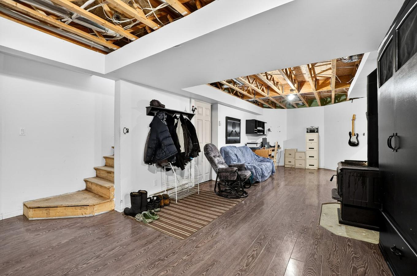 Family room - 224 Rue Du Havre, Saint-Colomban, QC - Indoor Photo Showing Other Room