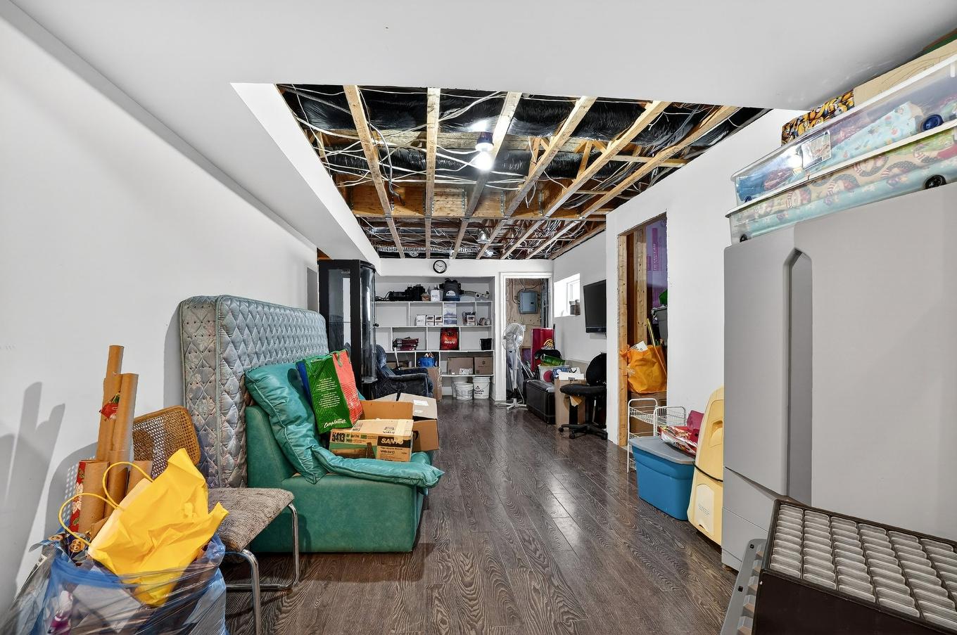 Family room - 224 Rue Du Havre, Saint-Colomban, QC - Indoor