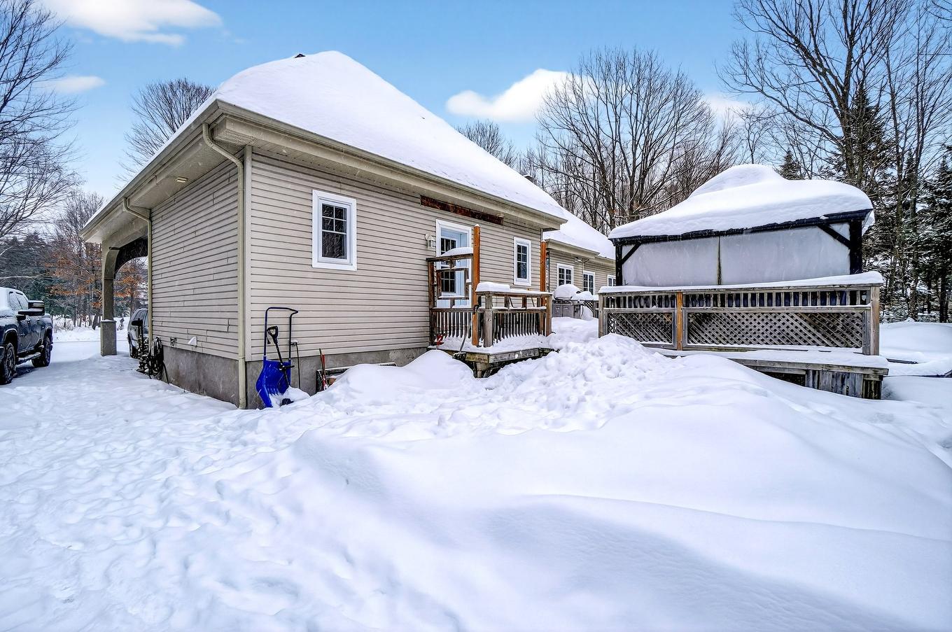 Back facade - 224 Rue Du Havre, Saint-Colomban, QC - Outdoor