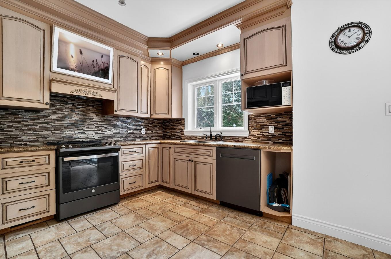 Kitchen - 224 Rue Du Havre, Saint-Colomban, QC - Indoor Photo Showing Kitchen