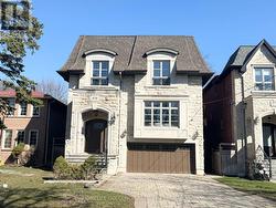 272 BYNG AVENUE Toronto, ON M2N 4L3