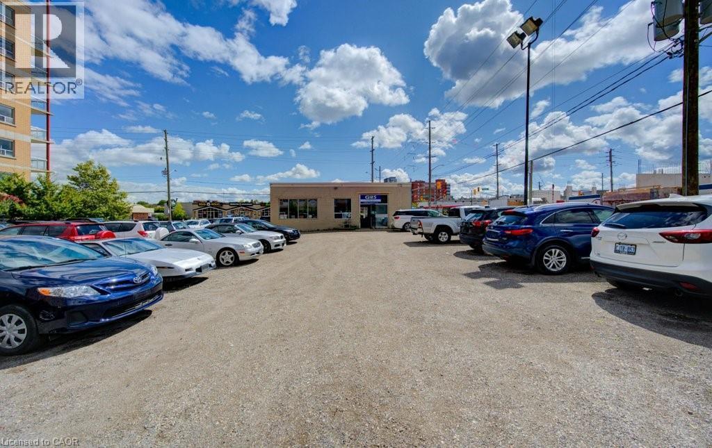 24-26 University Avenue E, Waterloo, ON