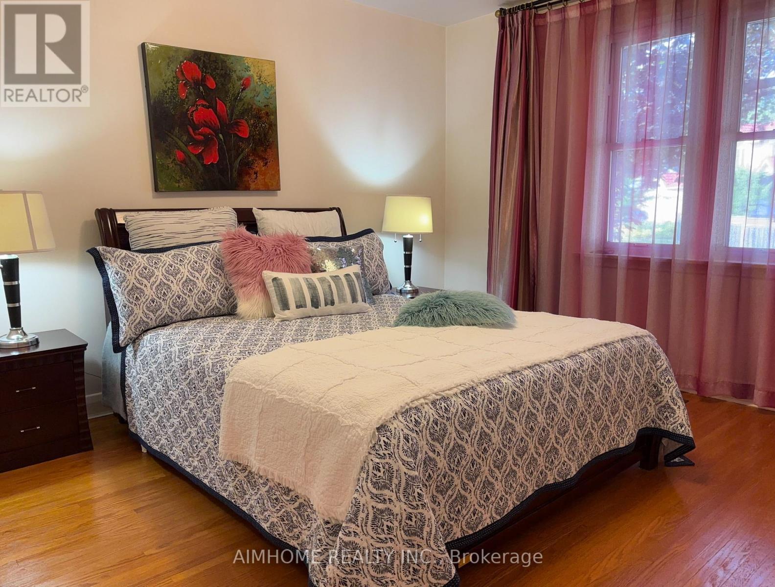 12 Canham Crescent, Toronto, ON - Indoor Photo Showing Bedroom