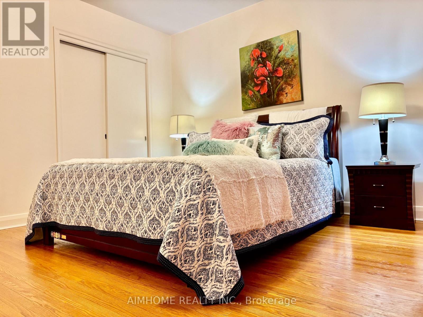 12 Canham Crescent, Toronto, ON - Indoor Photo Showing Bedroom