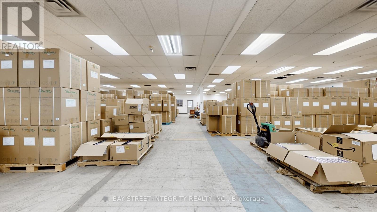 180 Traders Boulevard E, Mississauga, ON