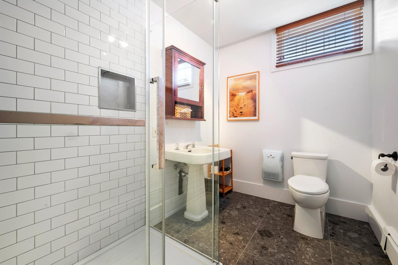 Bathroom - 2500 Av. Chartier, Saint-Hyacinthe, QC - Indoor Photo Showing Bathroom